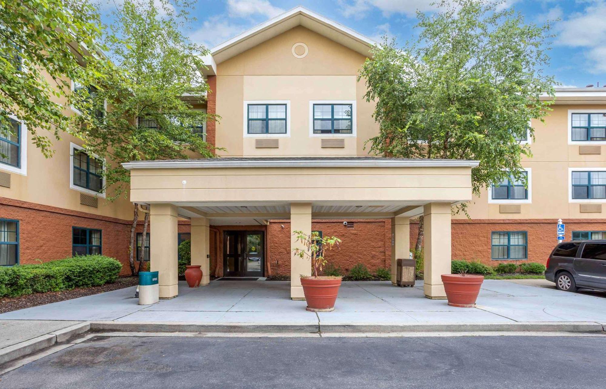 Extended Stay America Suites - Long Island - Melville Esterno foto