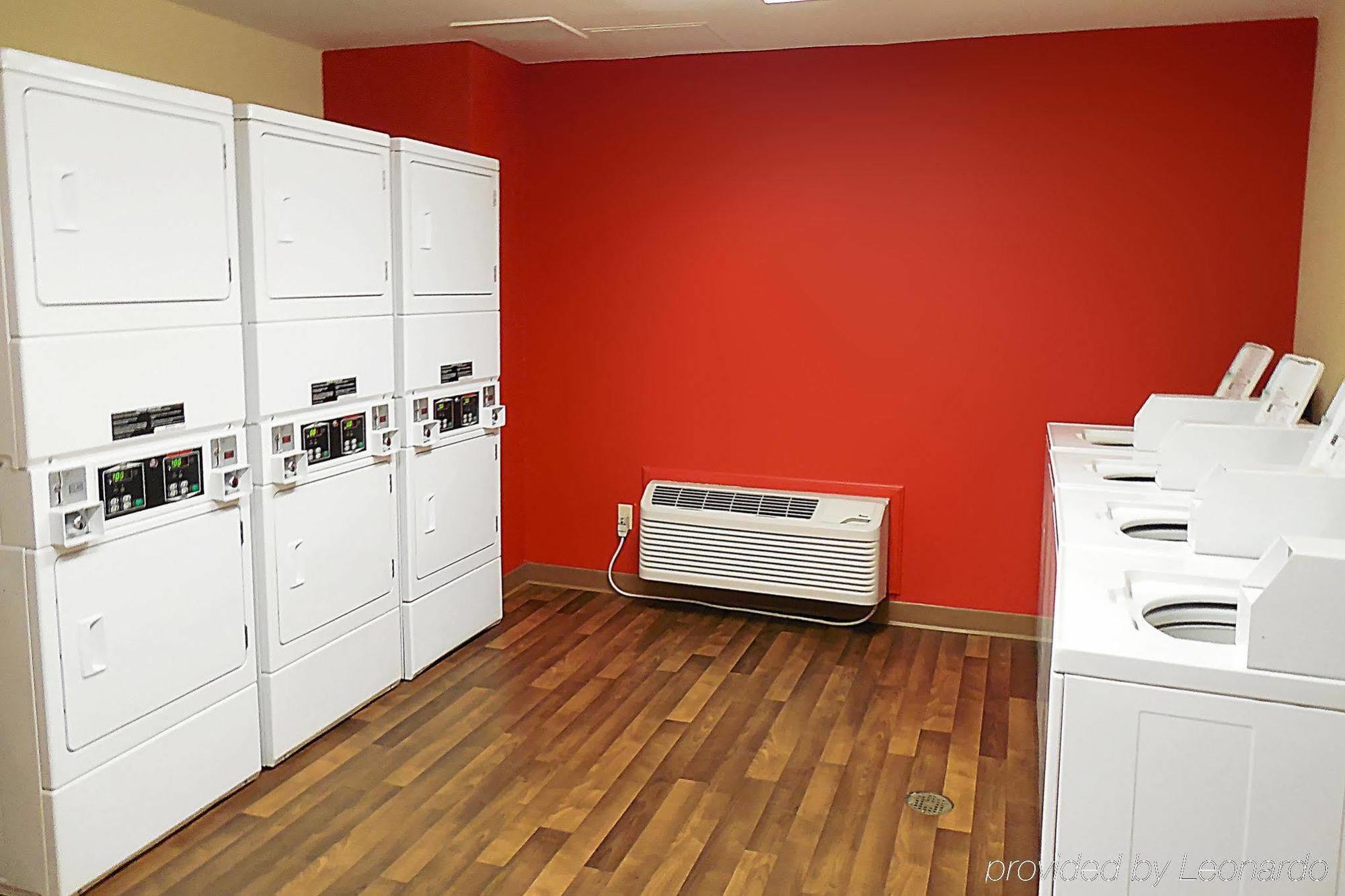 Extended Stay America Suites - Long Island - Melville Esterno foto