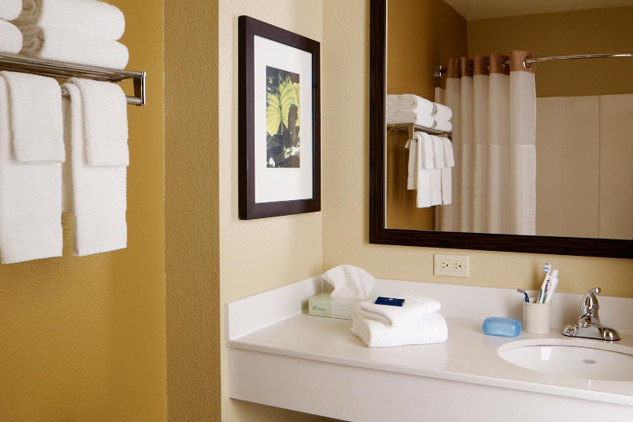 Extended Stay America Suites - Long Island - Melville Esterno foto